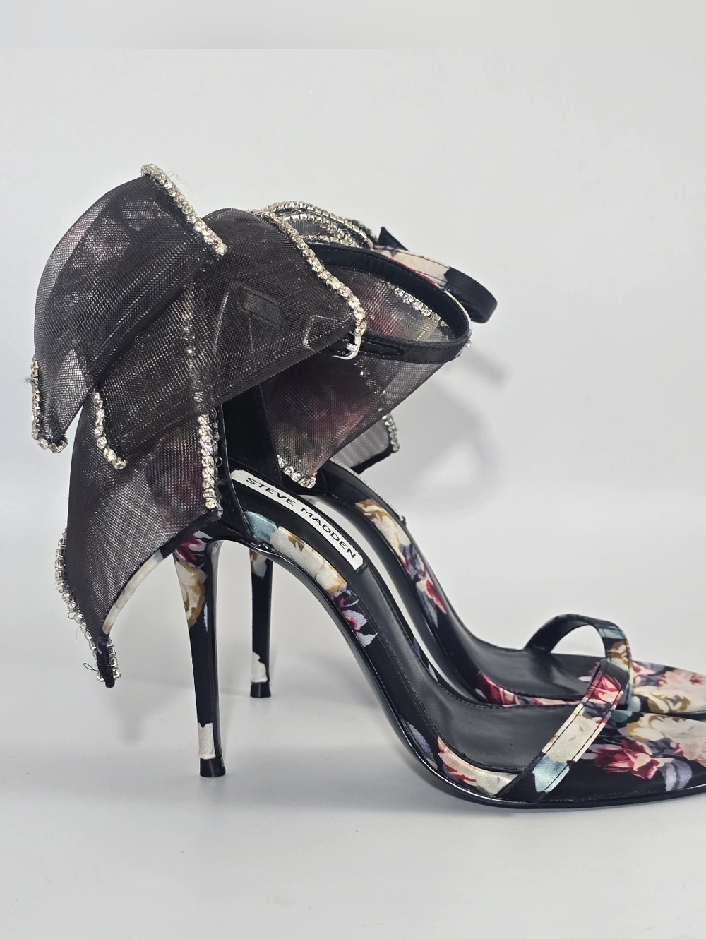 Steve Madden Black Floral Bow Stiletto Heels